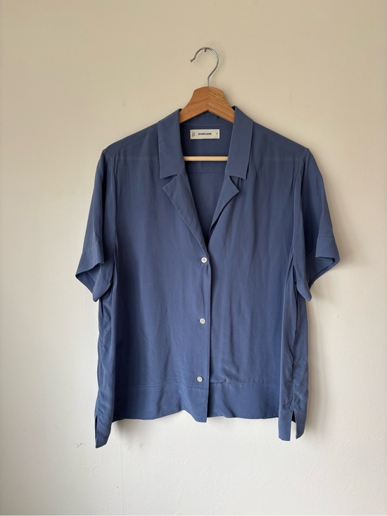 Everlane Tops - Everlane Notch Short-Sleeve Button-Down Shirt in Slate Blue